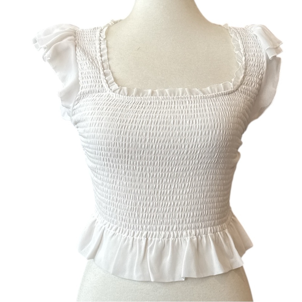 Aritzia new with tags White Ruffled Smocked Blouse Sz XS